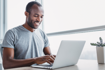 保護中: AWS認定の予約方法